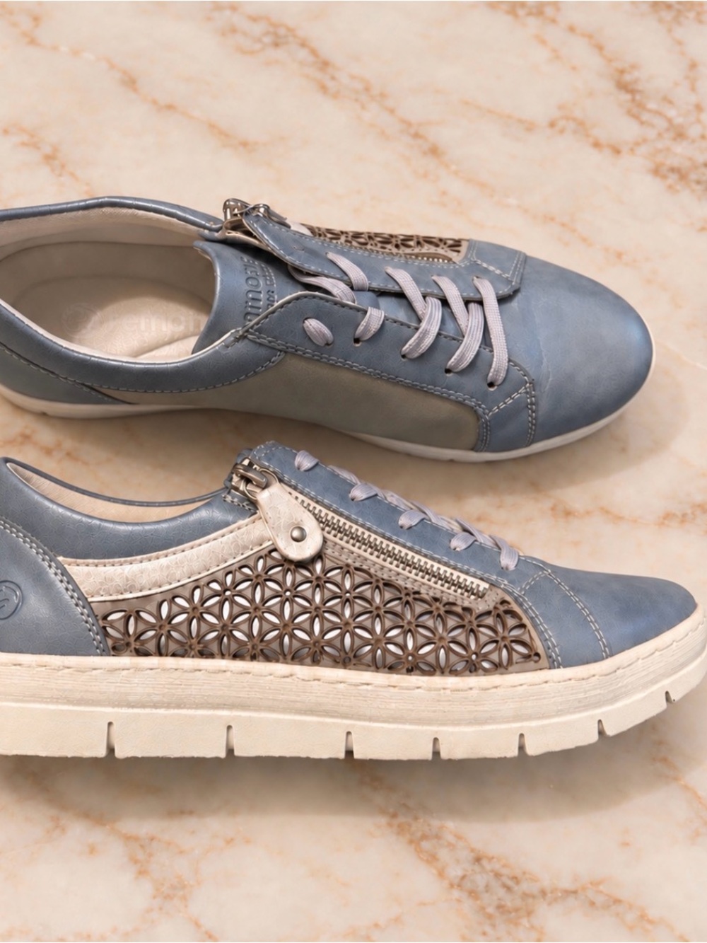 Remonte R1402 Liv Sneaker Women's Geometric Zip Sneakers Blue